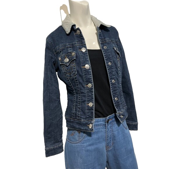 True Religion Womens Sherpa Lined Blue Denim Trucker Jacket XS EUC - Picture 10 of 13